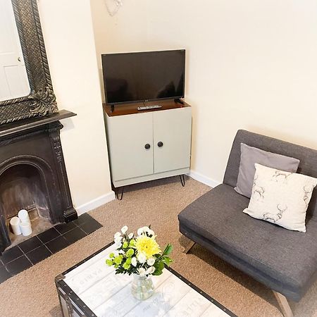 Waverley Lodge - Quaint Victorian Home With Free Parking York Eksteriør bilde