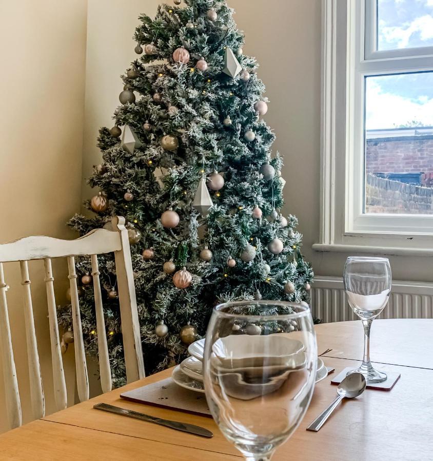 Waverley Lodge - Quaint Victorian Home With Free Parking York Eksteriør bilde