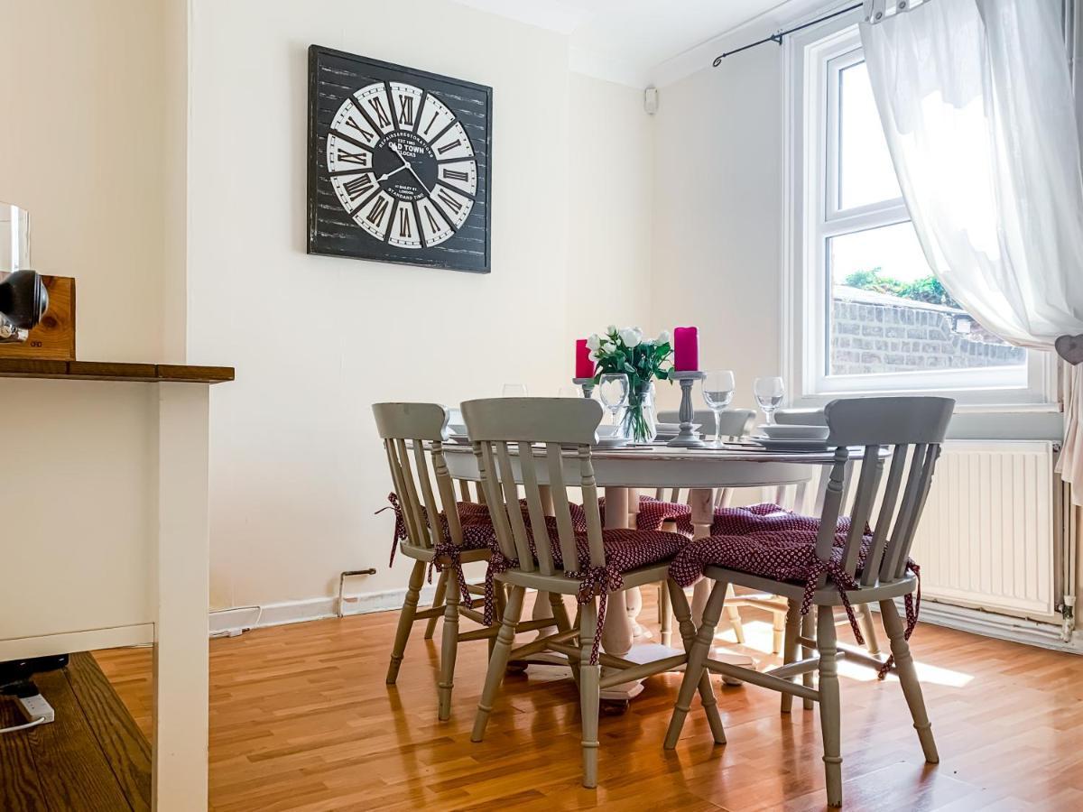 Waverley Lodge - Quaint Victorian Home With Free Parking York Eksteriør bilde