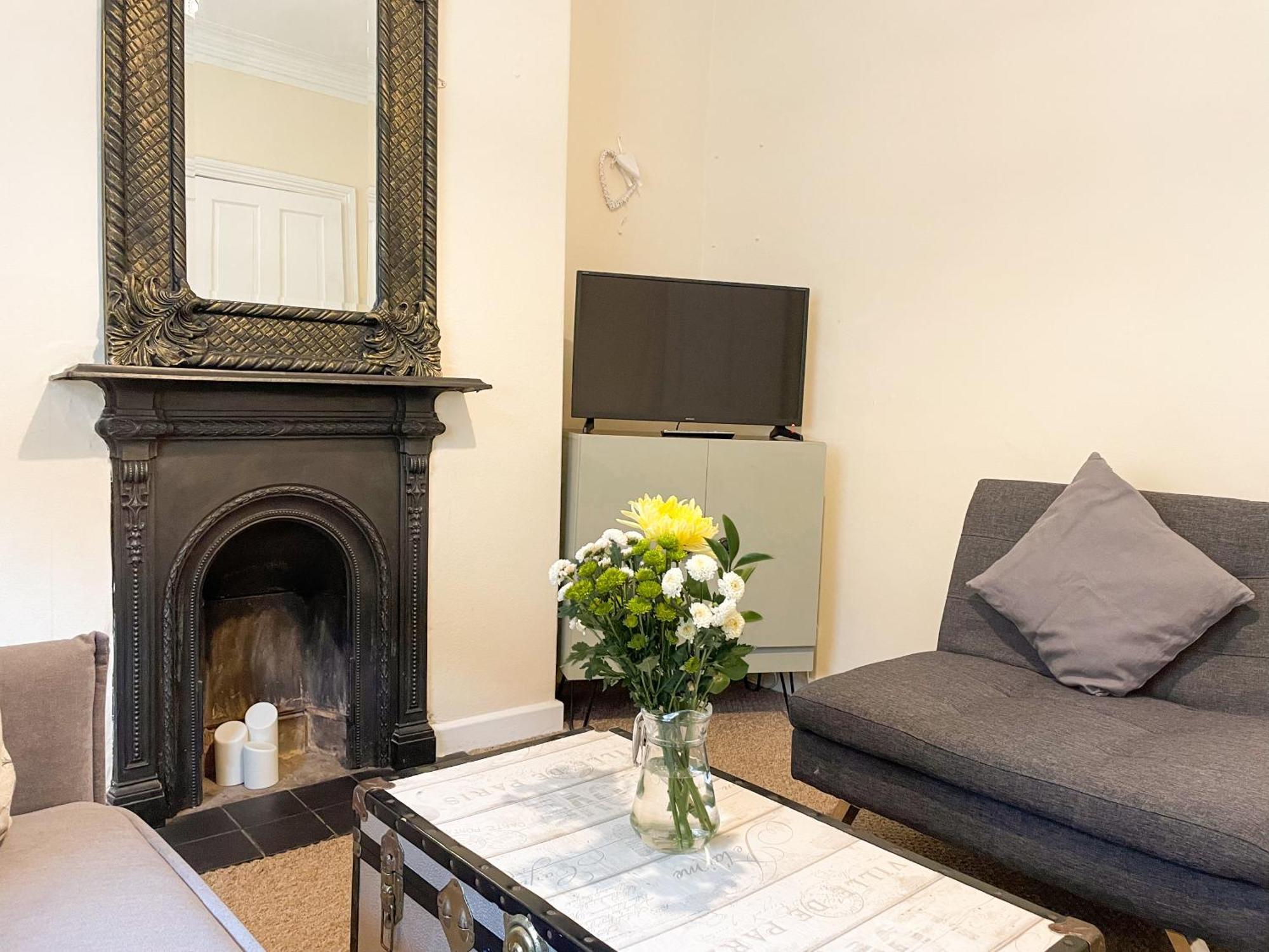Waverley Lodge - Quaint Victorian Home With Free Parking York Eksteriør bilde
